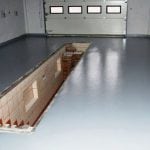 Garažo betoninių grindų dažymas