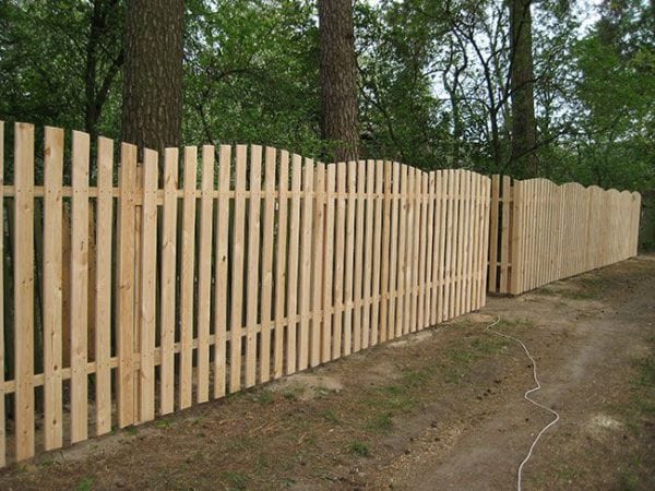Renouvellement de clôture en bois