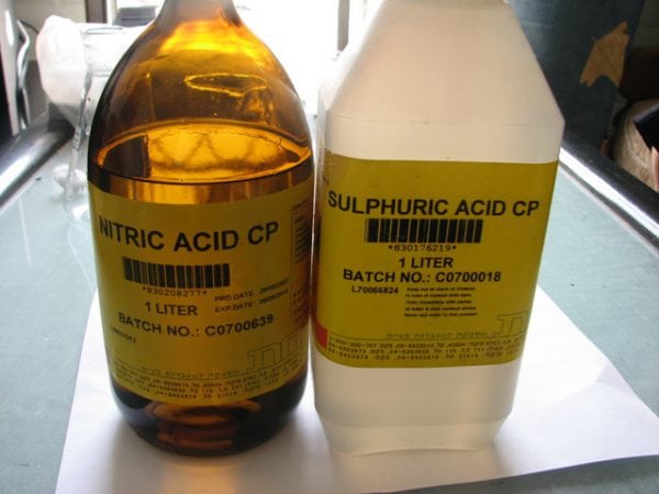 Acide sulfurique pour l'oxydation selon la méthode Buturlin
