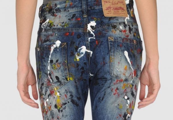 Làm sạch quần jean từ sơn