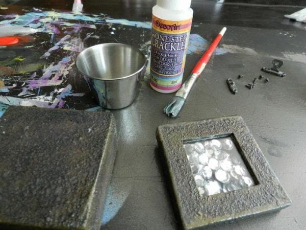 Búa sơn cho kim loại để sử dụng ngoài trời