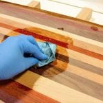 Ochrona drewnianej powierzchni olejem