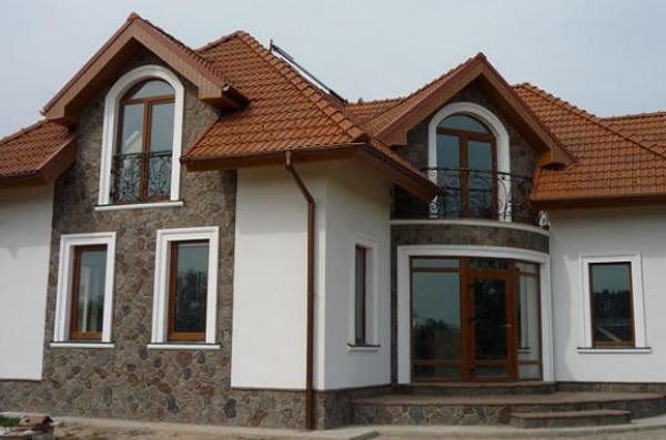 Къща с минерална замазка