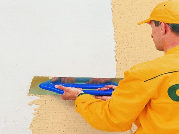 Ceresit CT 16 est utilisé pour la préparation de surfaces pour peintures de façade et enduits décoratifs