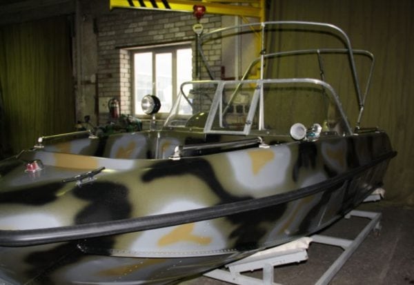EP-140 er egnet til å male elv- og sjøfartøyer