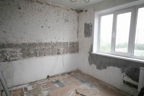 Подготовка на стена в апартамент за монтаж на изолация
