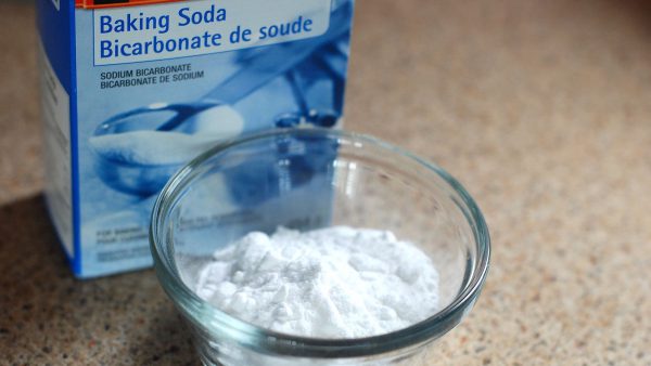 Utiliser du soda pour combattre la moisissure sur les murs