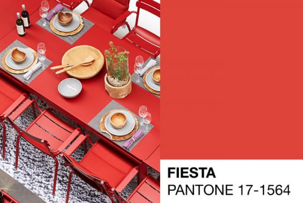 „Pantone 17-1564 Fiesta“ - paletė