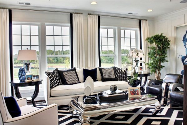 Obývací pokoj v černé a bílé