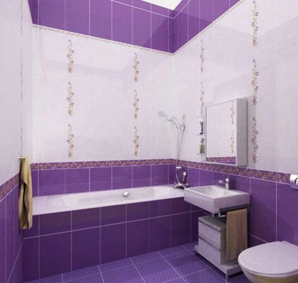 Violetinės spalvos nerekomenduojama naudoti mažuose kambariuose.
