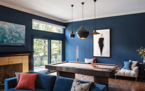 Obývací pokoj v modrých tónech