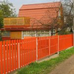 Hàng rào màu cam