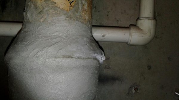 Ciment pour tuyau d'égout