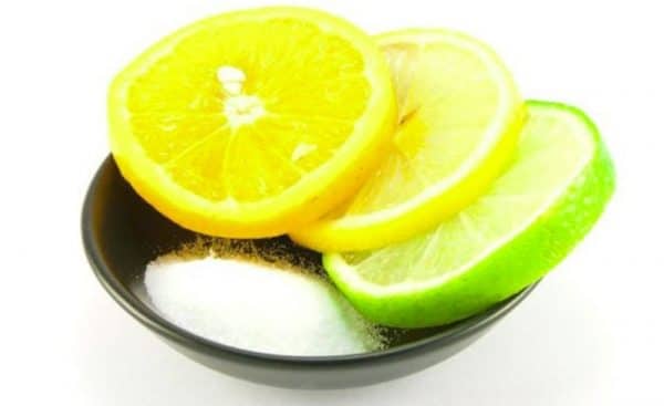 Sok z soli i limonki