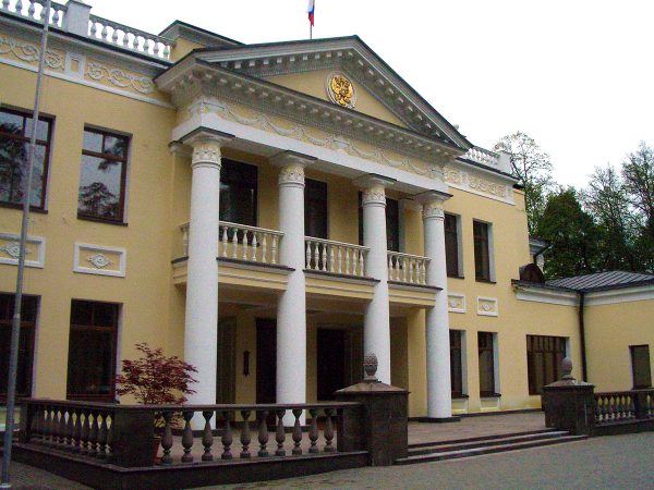 Putino rezidencija Novo-Ogaryovo mieste