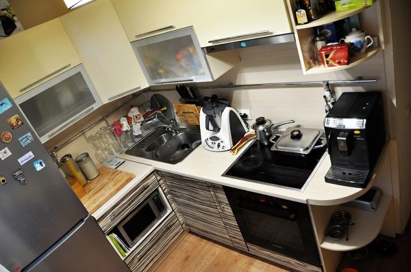 Скъпите уреди изглеждат нелепо в тесна кухня