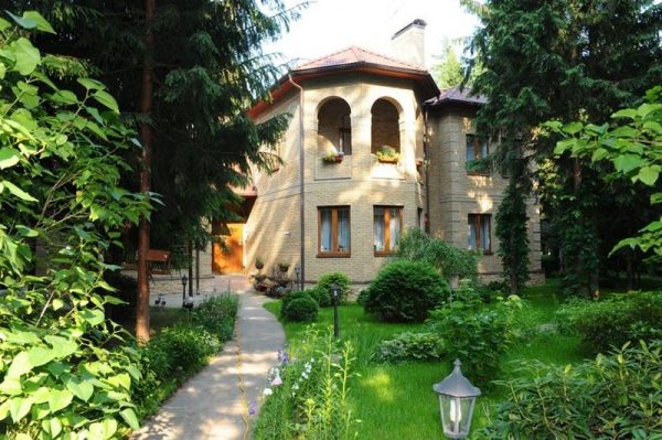 A mansão de Daria Dontsova