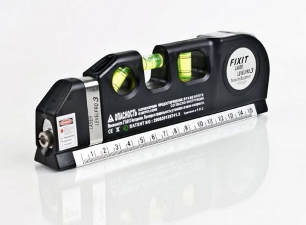 Niveau laser polyvalent BINOAX avec ruban à mesurer intégré