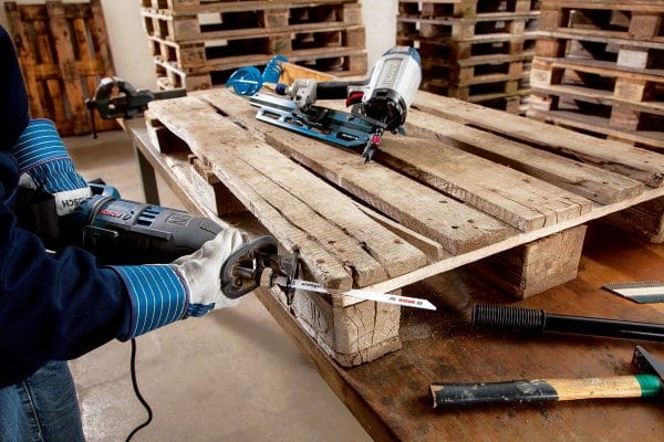 Nástroje na spracovanie drevených paliet