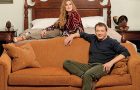 Marat Basharov z żoną w swoim mieszkaniu