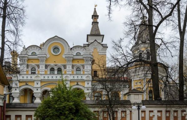 Mansion of Patriarch Kirill in Peredelkino