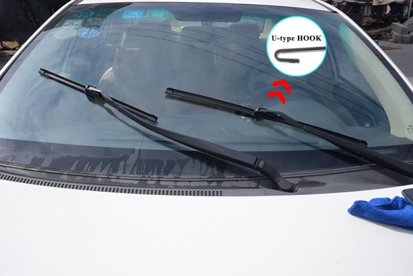 Uniwersalne gumowe wycieraczki do przedniej szyby samochodu