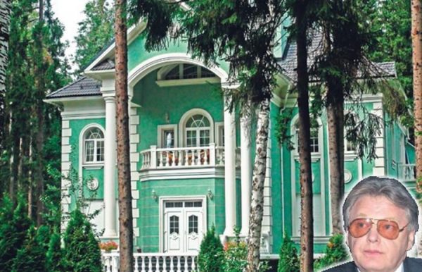 Posiadłość Jurija Antonowa w Gribowie